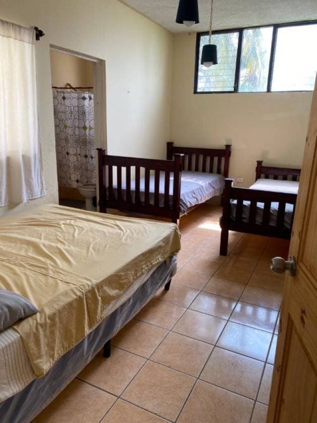 Casa Amueblada de Playa en Venta, Monterrico — foto 5