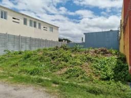 Terreno en Venta San Cristóbal, 10 x 14 uso Residencial
