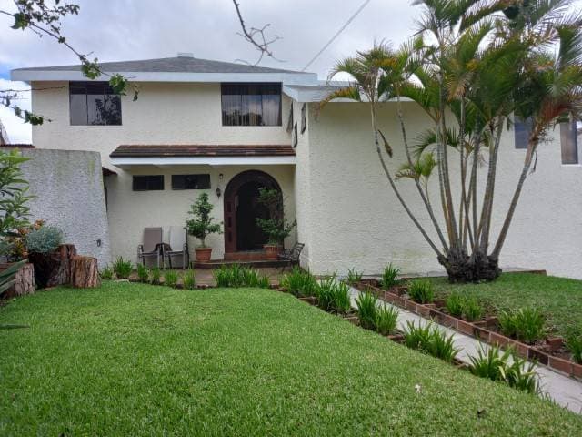 Casa Amueblada en Venta San Cristóbal, Guatemala — foto 2