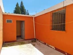 Casa en Renta San Cristóbal, adentro de colonia