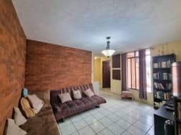 Casa en Venta Las Majaditas, acceso por Zona 11 Charcas