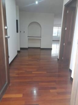 APARTAMENTO VENDO/ RENTO EN SECTOR EXCLUSIVO ZONA 15