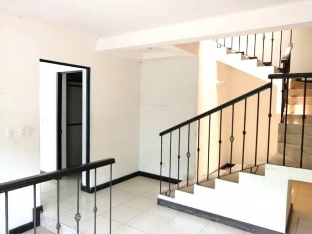 ¡HERMOSA CASA EN ARRAZOLA, KM.16 CAES! — foto 3