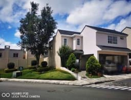 Casa en Venta en Prados de San Cristóbal Tipo TUSCANI