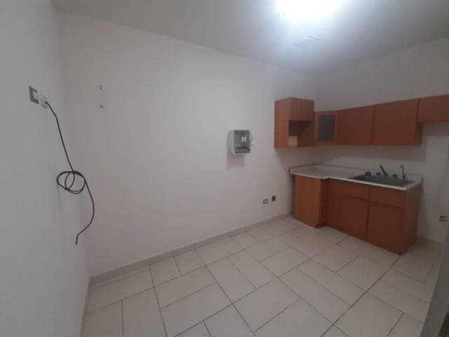 Oficina en Renta, Dubai Center zona 10 — foto 2