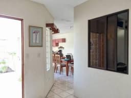 Casa y Apartamento en Venta San Cristóbal, sin garita.