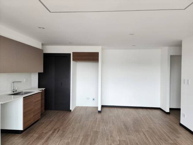 Apartamento en Renta Zona 10 Edificio IQ10 — foto 4