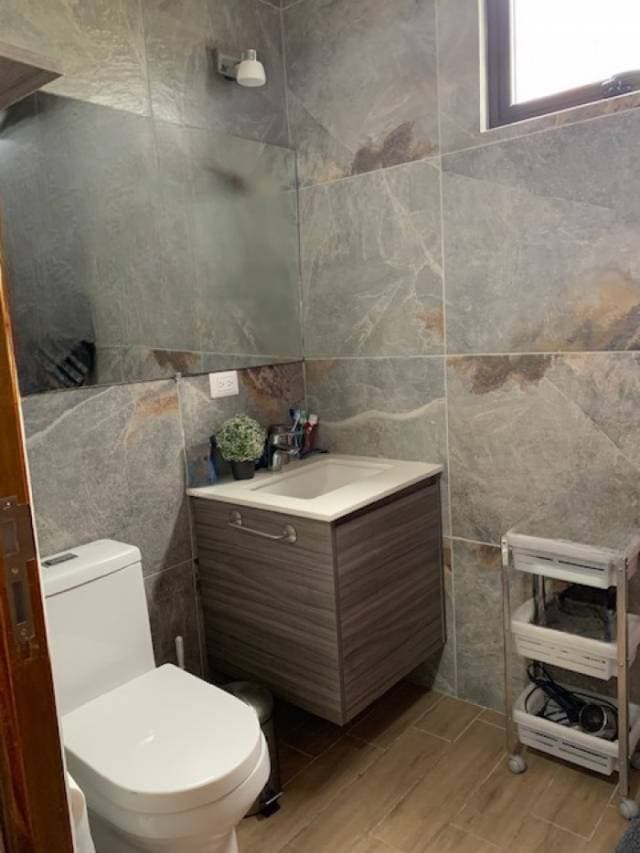 SE RENTA APARTAMENTO AMUEBLADO EN ZONA 15 — foto 7
