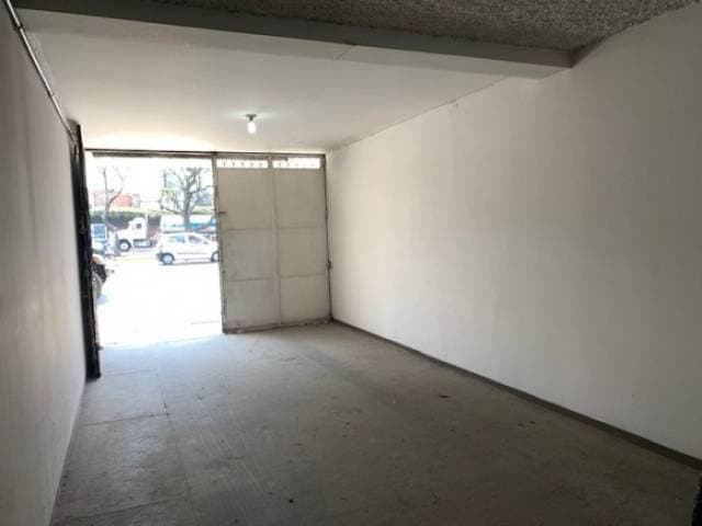 SE RENTA BODEGA ZONA 11, AGUILAR BATRES — foto 2