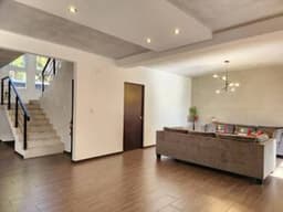 Casa en Venta San Cristóbal Sector B1 moderna y lujosa