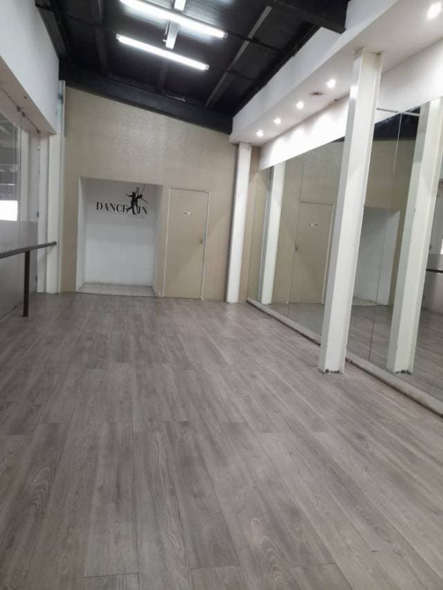 SE RENTA LOCAL EN CIUDAD SAN CRISTOBAL — foto 3