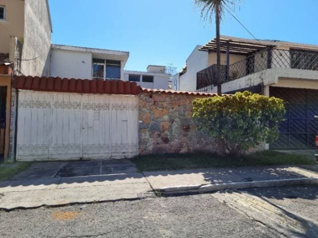 RENTO CASA EN GRANAI 2 — foto 2