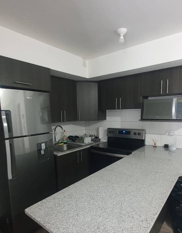 Apartamento en Renta Zona 9 de Mixco, Ancona — foto 6