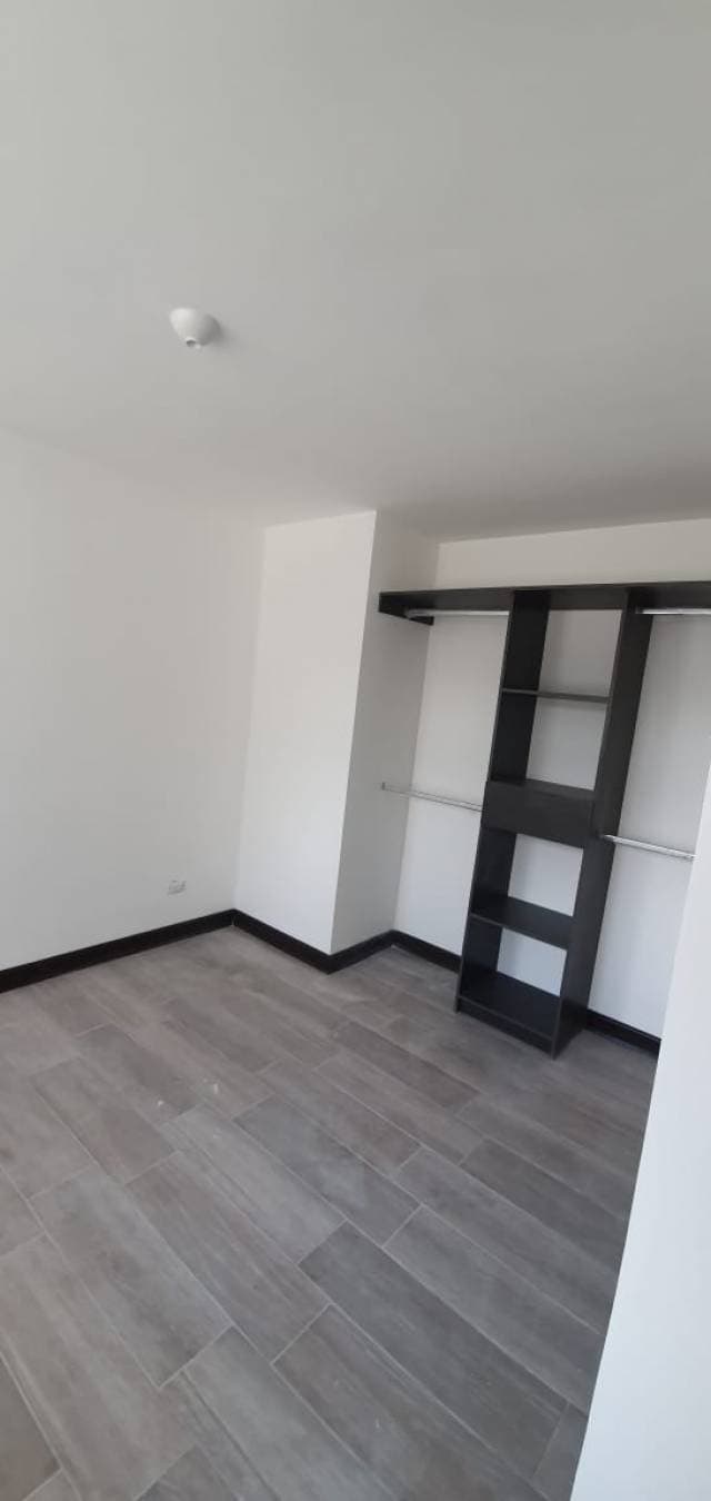 Apartamento en Renta Zona 9 de Mixco, Ancona — foto 7