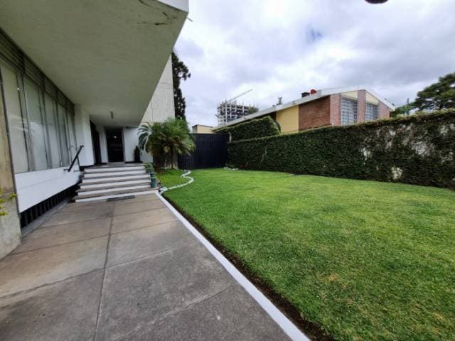 RENTO APARTAMENTO AMPLIO EN ZONA 10, EDIFICIO SANTA CLARA — foto 8