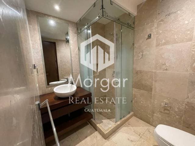 Apartamento en zona 14 de 2 dormitorios en alquiler — foto 6