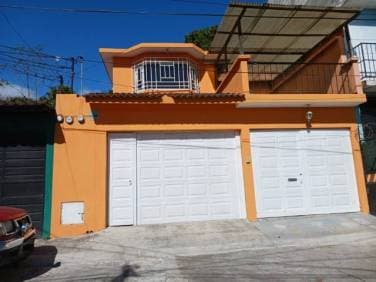 Casa en Renta Lomas de San Jacinto, Zona 10 de Mixco — foto 1