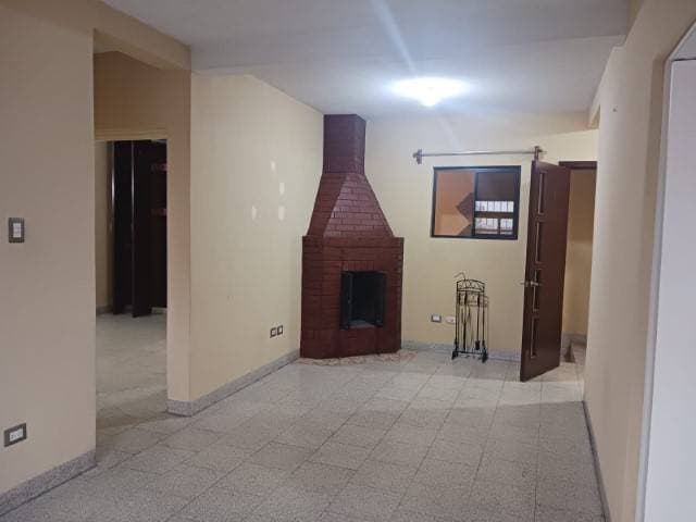 Apartamento en Renta Zona 12 Ciudad Guatemala — foto 1