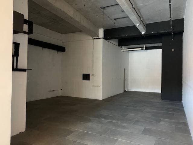 RENTO LOCAL COMERCIAL EN ZONA 10 — foto 4