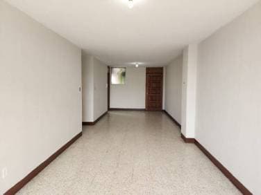 Apartamento en Renta Zona 9 Ciudad Guatemala — foto 1