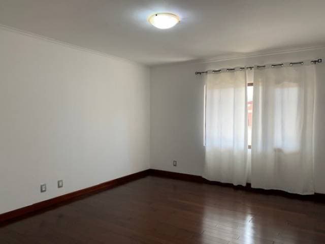 RENTO APARTAMENTO AMPLIO  EN ZONA 14 — foto 5