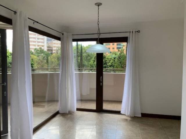 RENTO APARTAMENTO AMPLIO  EN ZONA 14 — foto 6
