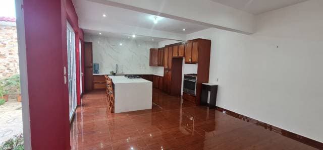 Venta casa entrada a Olmeca Carretera Salvador — foto 3