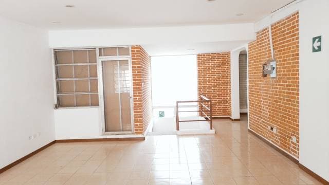 Casa con uso Comercial a 75 m las Americas, Zona 14 — foto 6