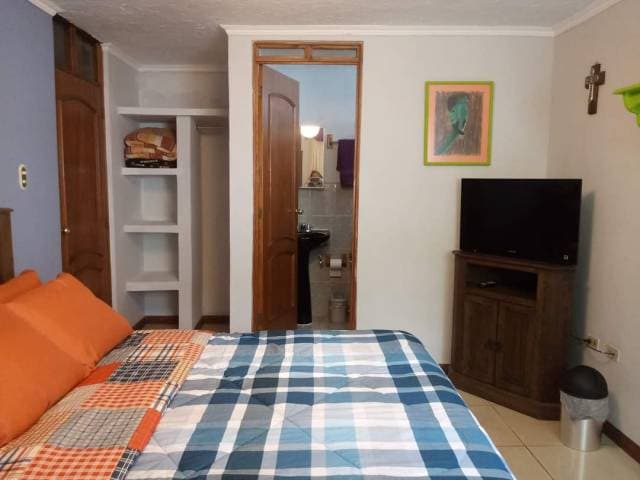 Alquiler de Habitaciones Amuebladas y Privadas en Casa Compartida totalmente Equipada — foto 6
