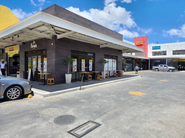 Local para Restaurante Plaza Comercial San José Pinula — foto 11