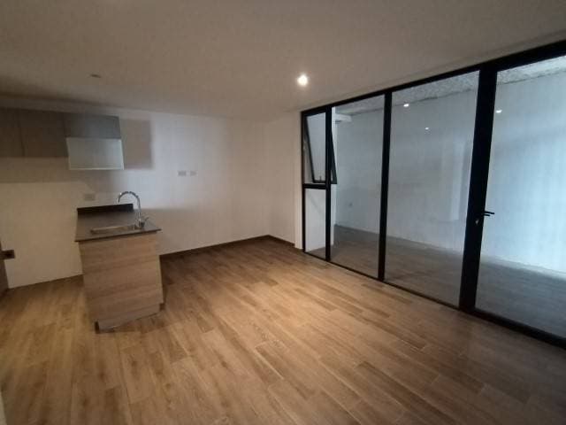 Apartamento en Renta Zona 10 cerca de Los Próceres — foto 2