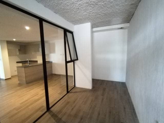 Apartamento en Renta Zona 10 cerca de Los Próceres — foto 5