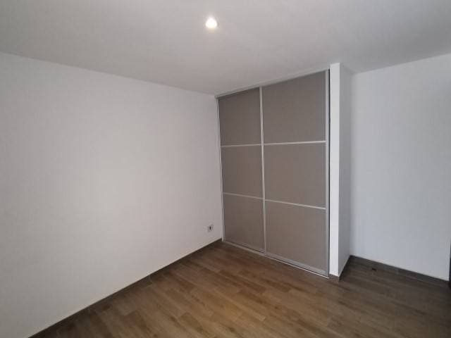 Apartamento en Renta Zona 10 cerca de Los Próceres — foto 8