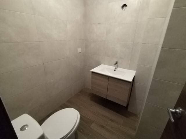 Oficina en Renta Zona 10 cerca de Bulevar Los Próceres — foto 10