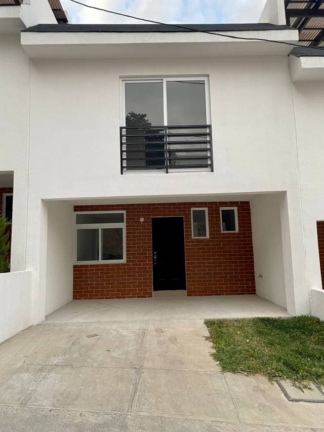 En alquiler hermosa casa de tres niveles — foto 5
