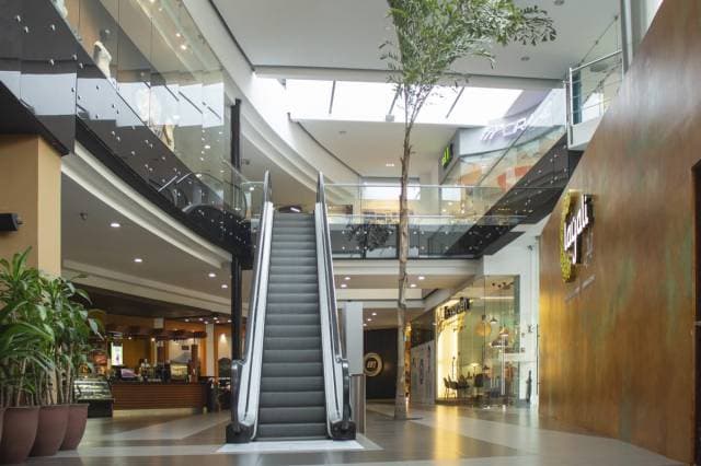 Local comercial en renta sobre la Diagonal 6 — foto 4