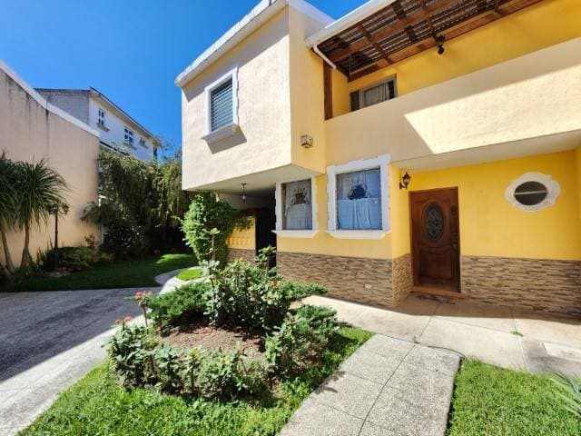Casa en Renta Villa Nueva Colonia en Bulevar Catalina — foto 1