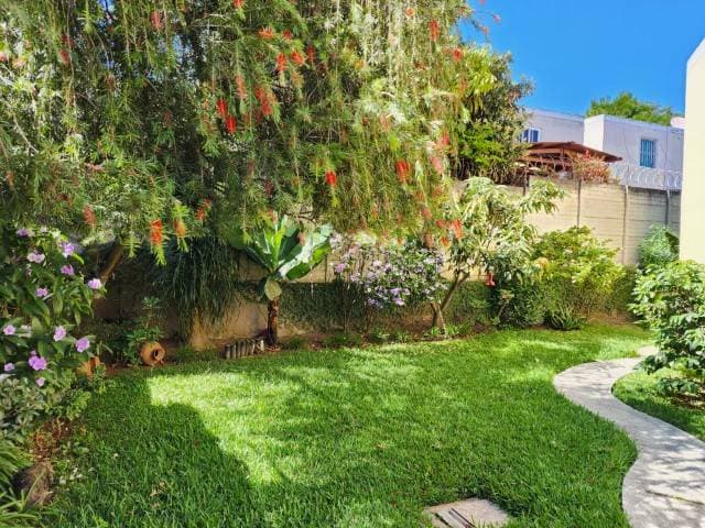 Casa en Renta Villa Nueva Colonia en Bulevar Catalina — foto 2