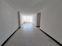 Apartamento en renta zona 9.
