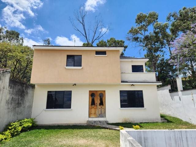 Casa en Renta Pinares de San Cristóbal, Guatemala — foto 2