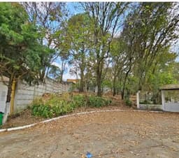 Terreno semi plano 1417 m2 zona 6 Mixco