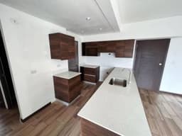 RENTO APARTAMENTO EN ZONA 13 PAMPLONA
