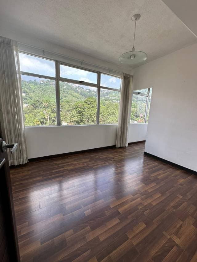 RENTO APARTAMENTO EN ZONA 15 — foto 6