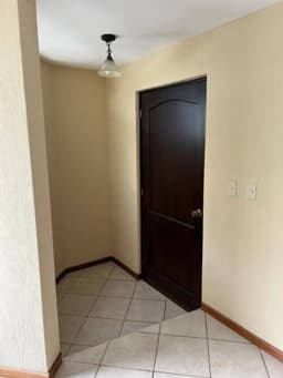 Casa en venta en La Montaña Zona 16
