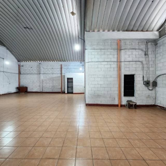 Bodega en Renta sobre Bulevar Balcones San Cristóbal — foto 9