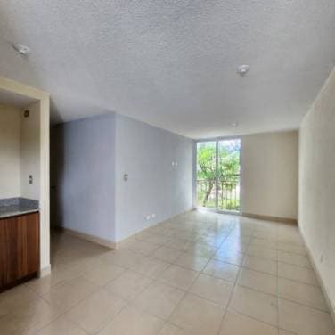 Apartamento con Balcón en Renta Villa Los Alamos — foto 1