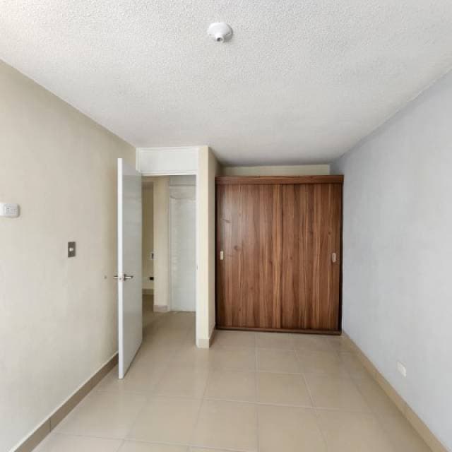 Apartamento con Balcón en Renta Villa Los Alamos — foto 6
