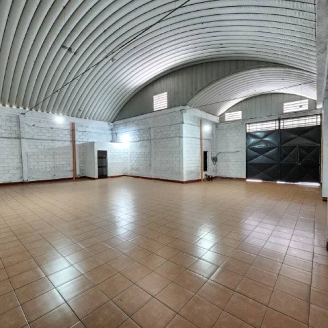 Bodega en Renta sobre Bulevar Balcones San Cristóbal — foto 3