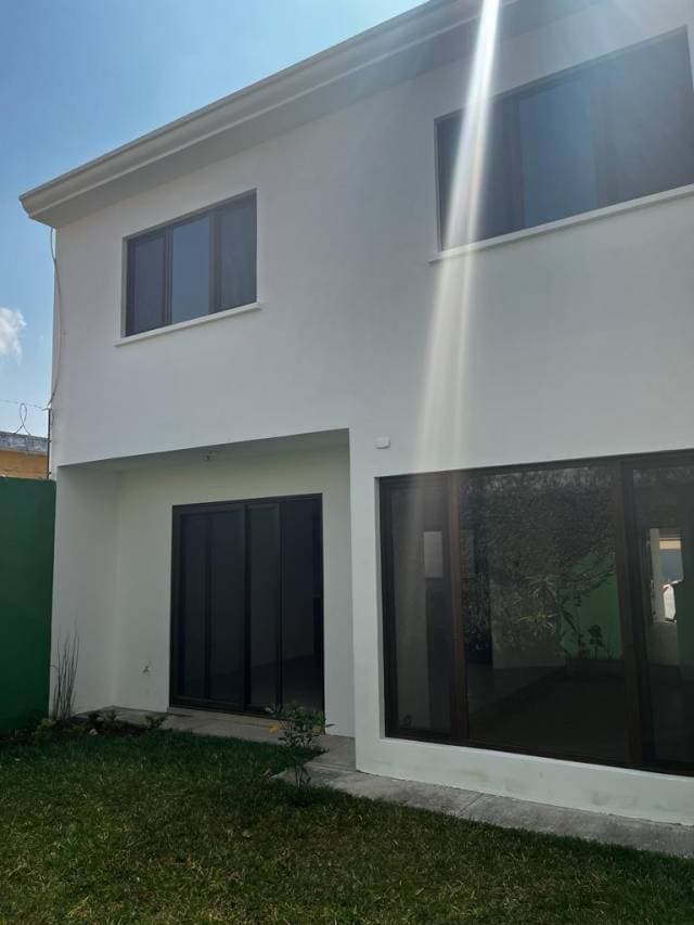 VENDO CASA EN HACIENDA REAL ZONA 16 — foto 8