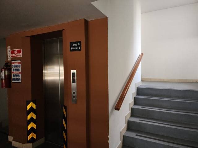 Apartamento en Renta Jardines de La Floresta con Balcón — foto 11